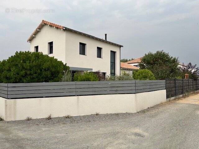 Maison à LA PLAINE-SUR-MER