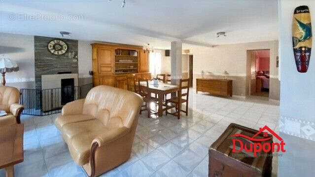 Maison à LUSIGNY-SUR-BARSE