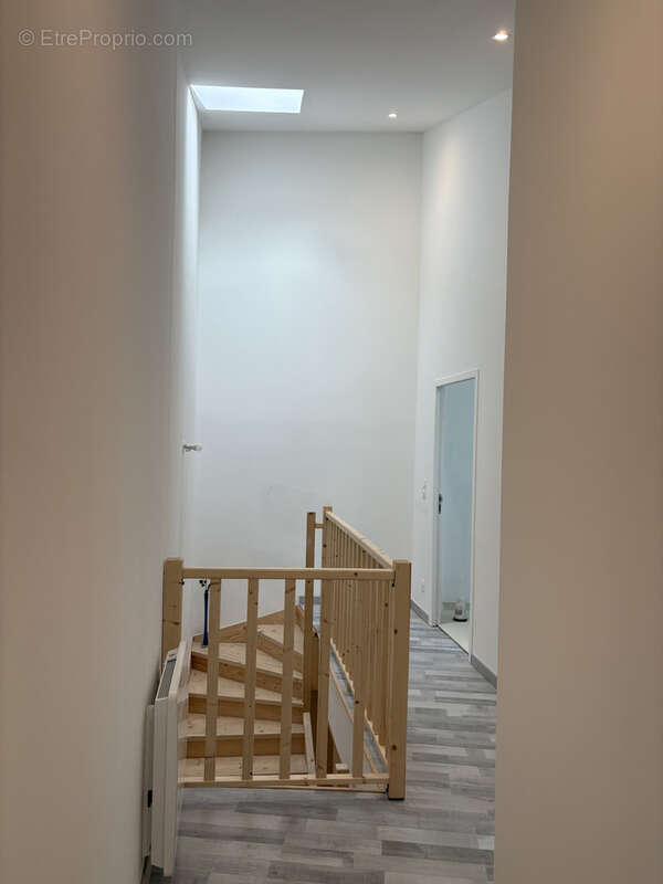 Maison à VIC-LE-COMTE