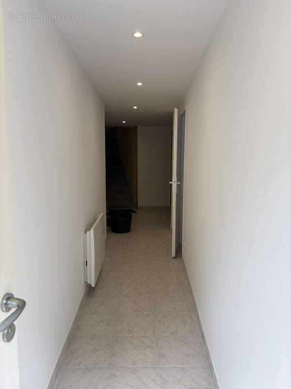 Maison à VIC-LE-COMTE