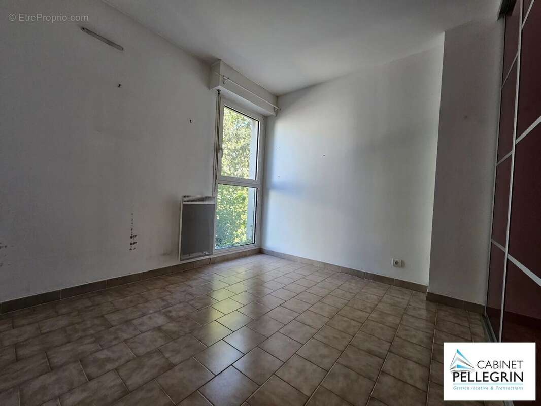 Appartement à MARSEILLE-9E