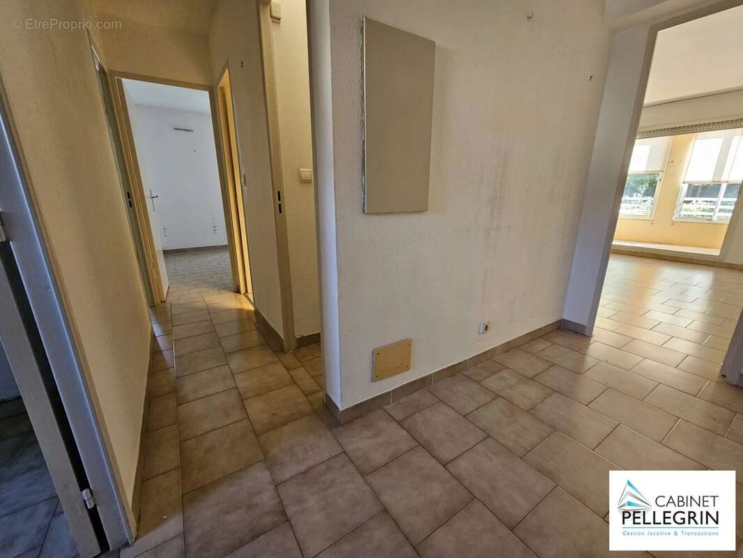 Appartement à MARSEILLE-9E