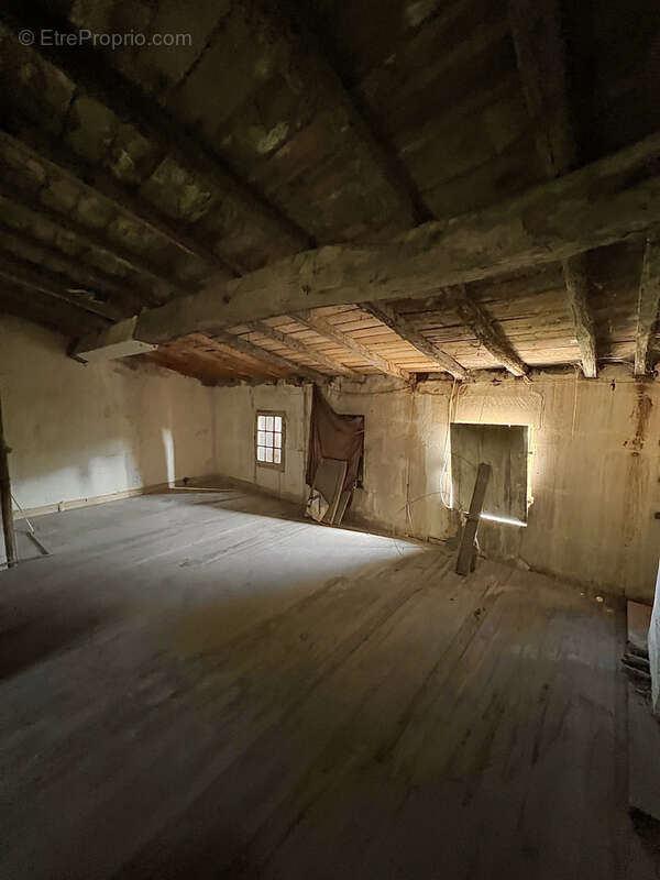 Maison à SAINT-SAVINIEN