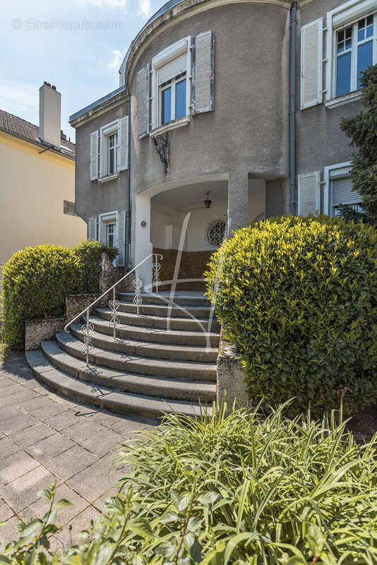 Appartement à LONGEVILLE-LES-METZ