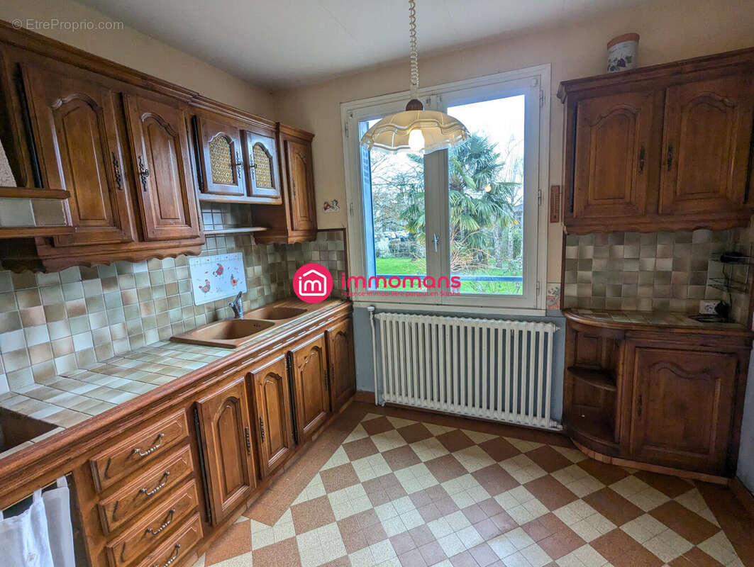 Maison à BEAUMONT-SUR-SARTHE