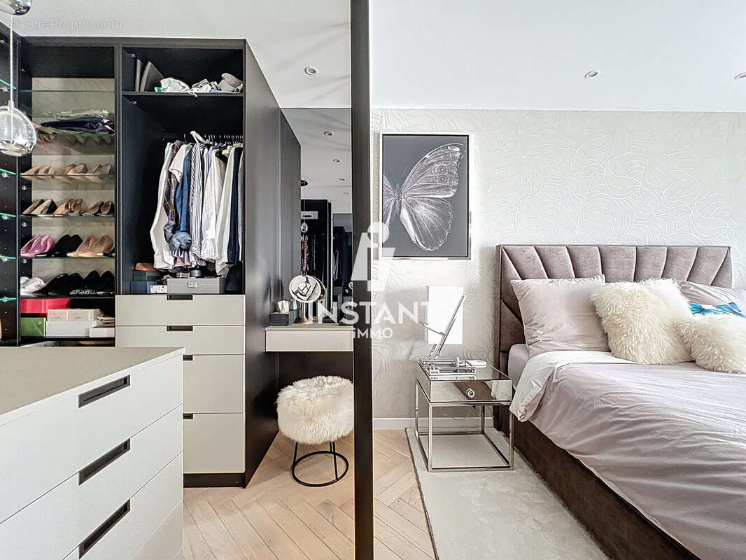 Appartement à SAINTE-GENEVIEVE-DES-BOIS