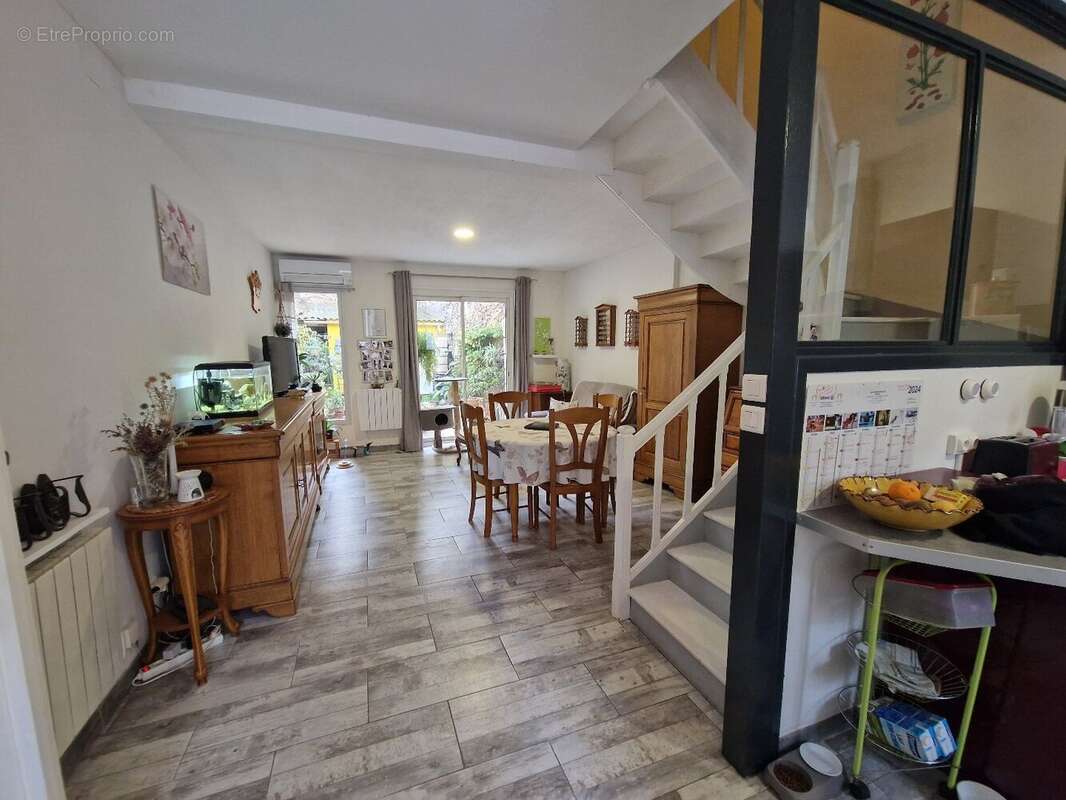 Maison à LEZIGNAN-CORBIERES