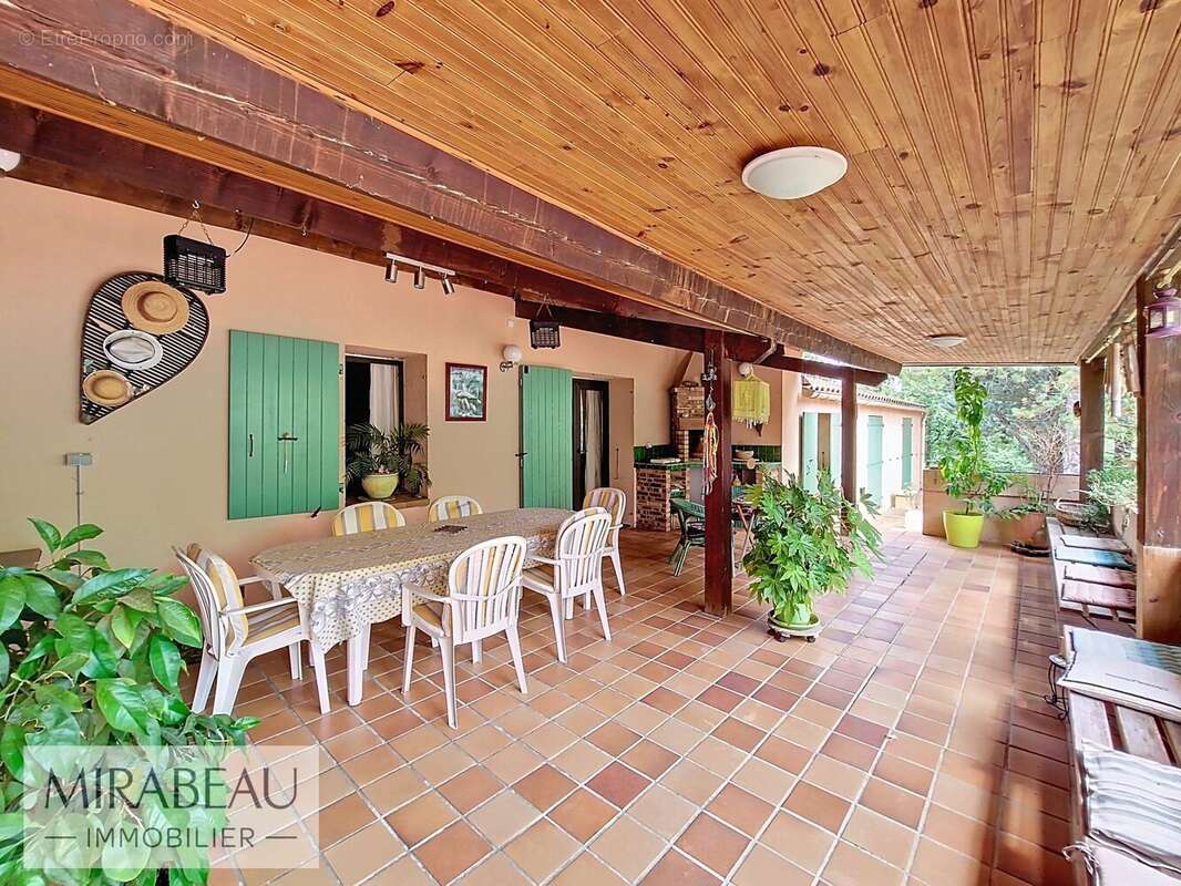 Maison à PIERREVERT