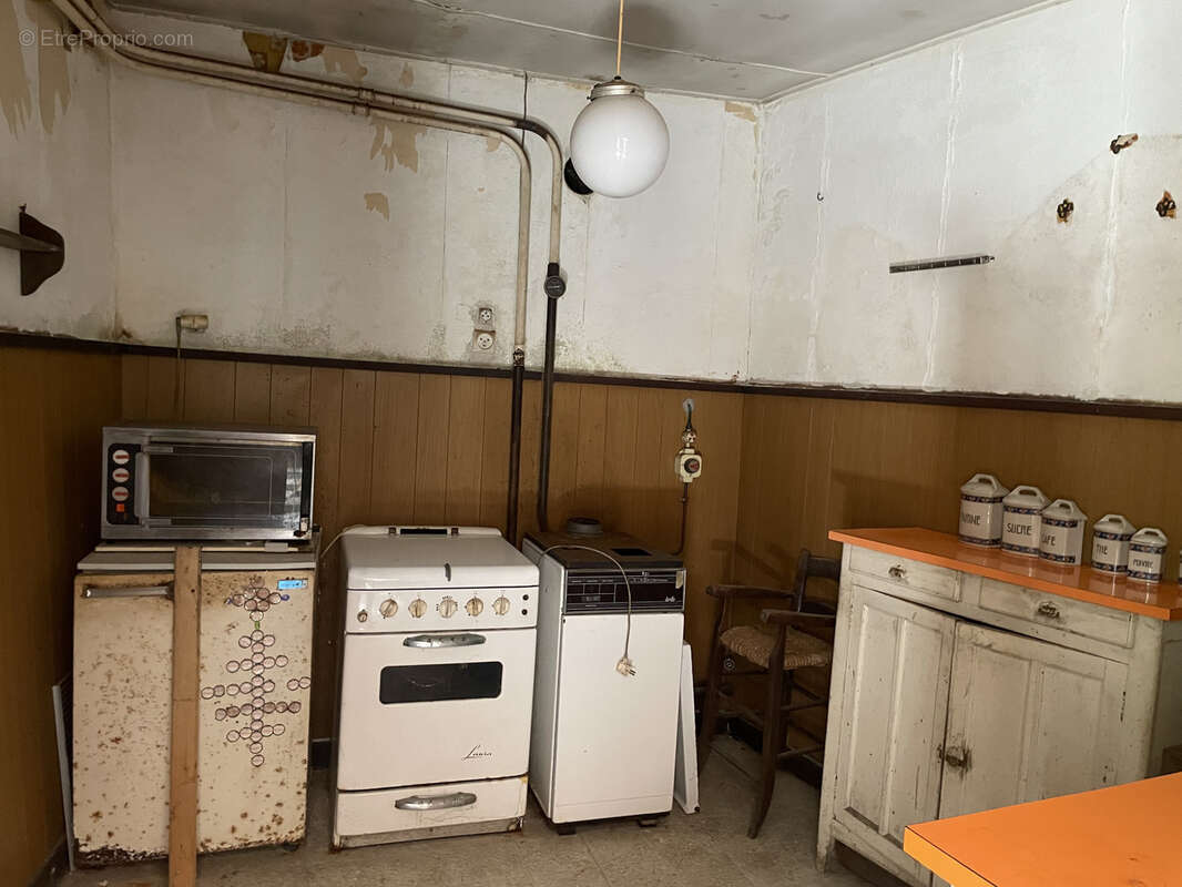 Maison à SAINT-JULIEN-LA-VETRE