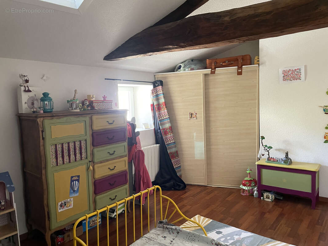 Maison à SAINT-JUST-EN-CHEVALET