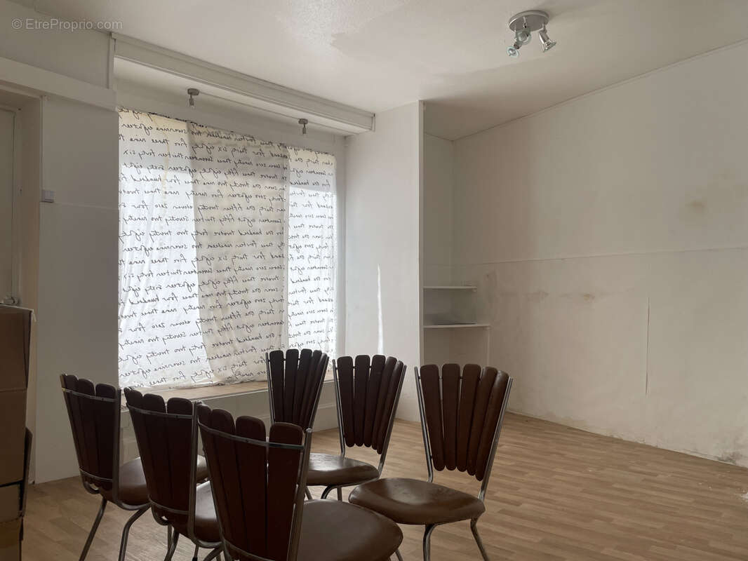 Maison à SAINT-JUST-EN-CHEVALET