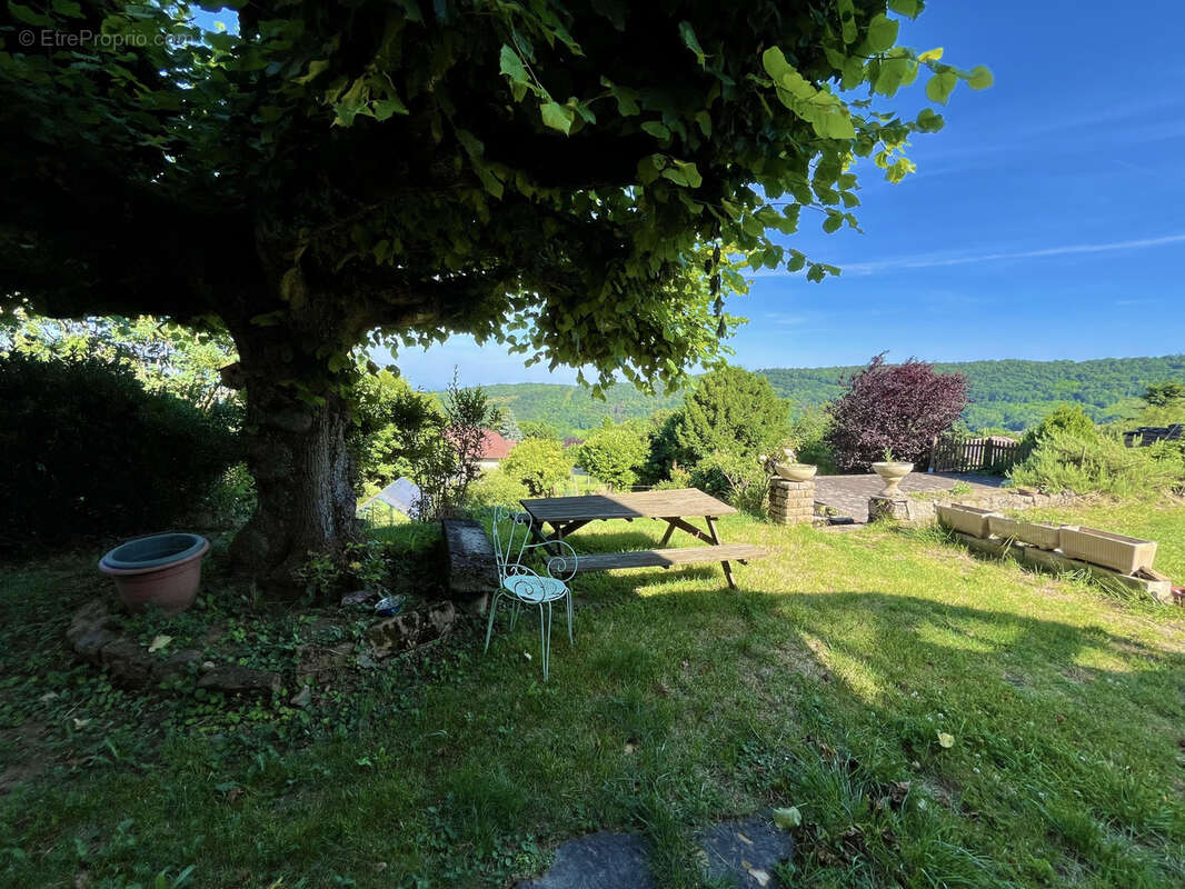 Maison à POLEYMIEUX-AU-MONT-D&#039;OR