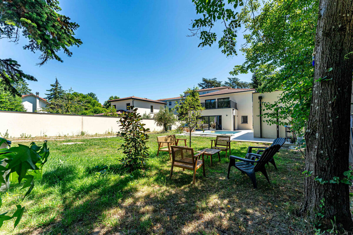 Maison à FRANCHEVILLE