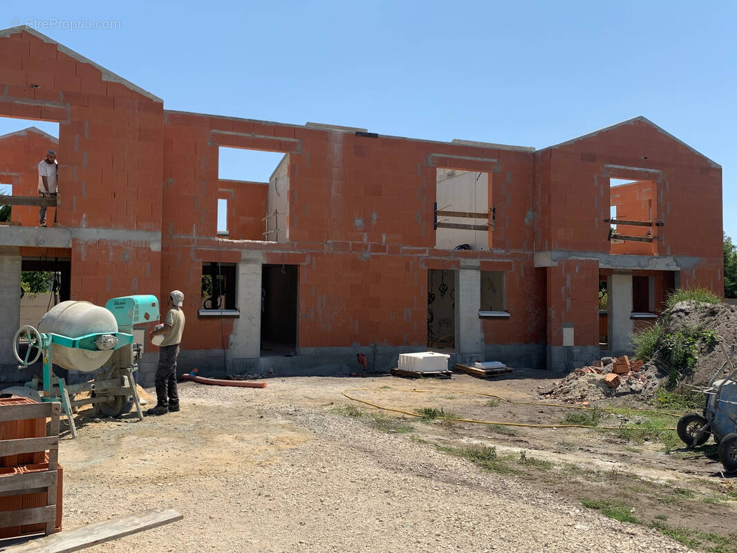 Maison à SAINT-JEAN-D&#039;ILLAC