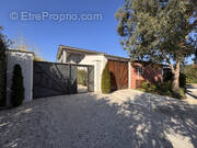 Commerce à ROUGIERS