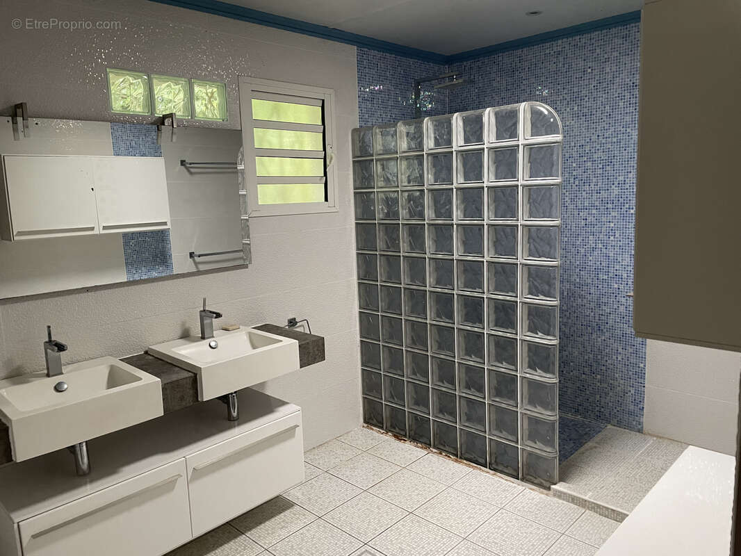 Maison à SAINTE-MARIE