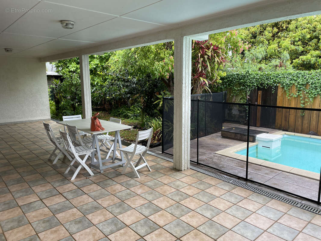 Maison à SAINTE-MARIE