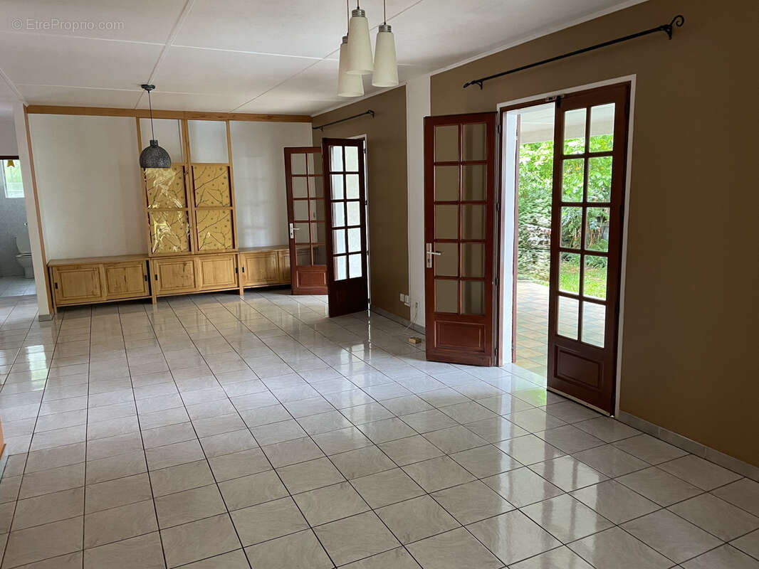 Maison à SAINTE-MARIE