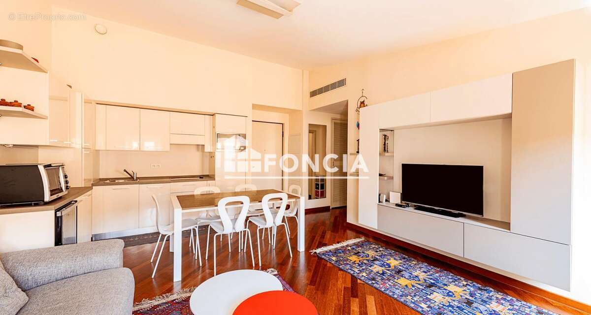 Appartement à MENTON