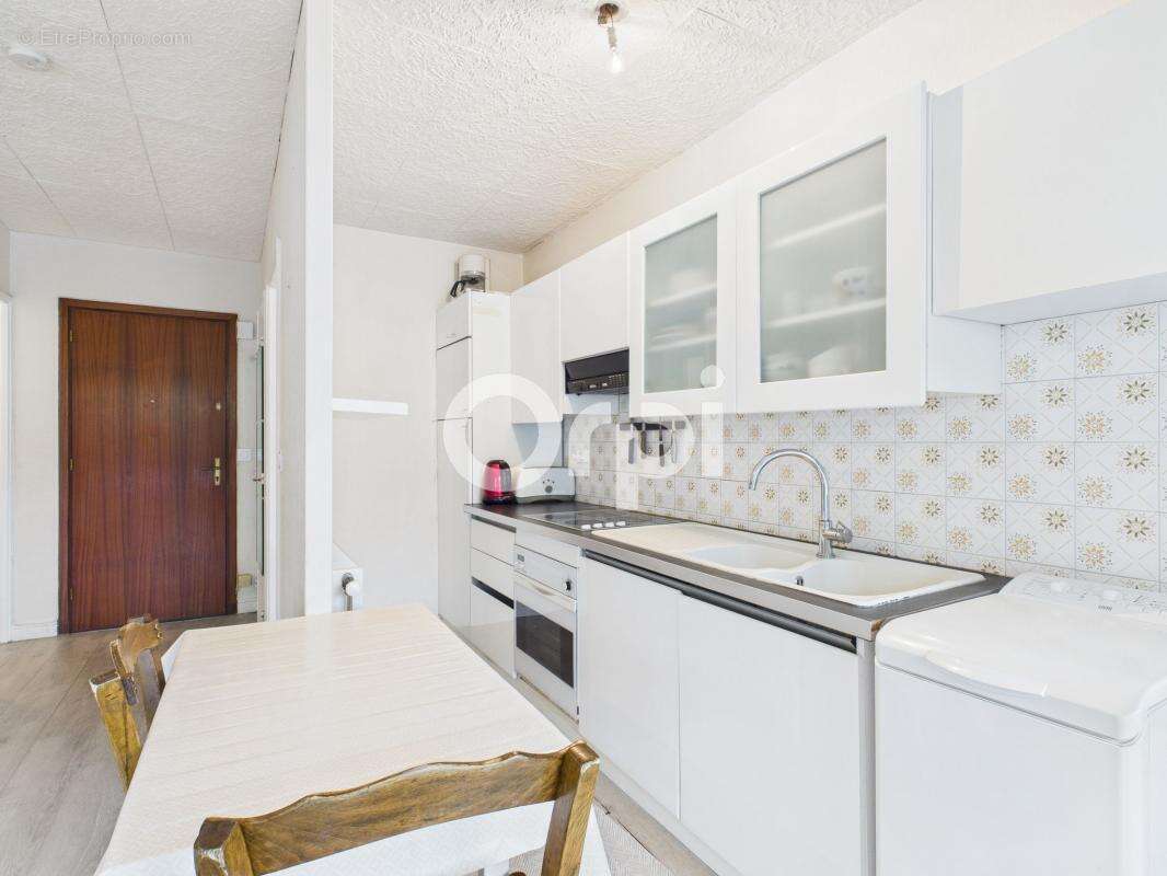 Appartement à MANDELIEU-LA-NAPOULE