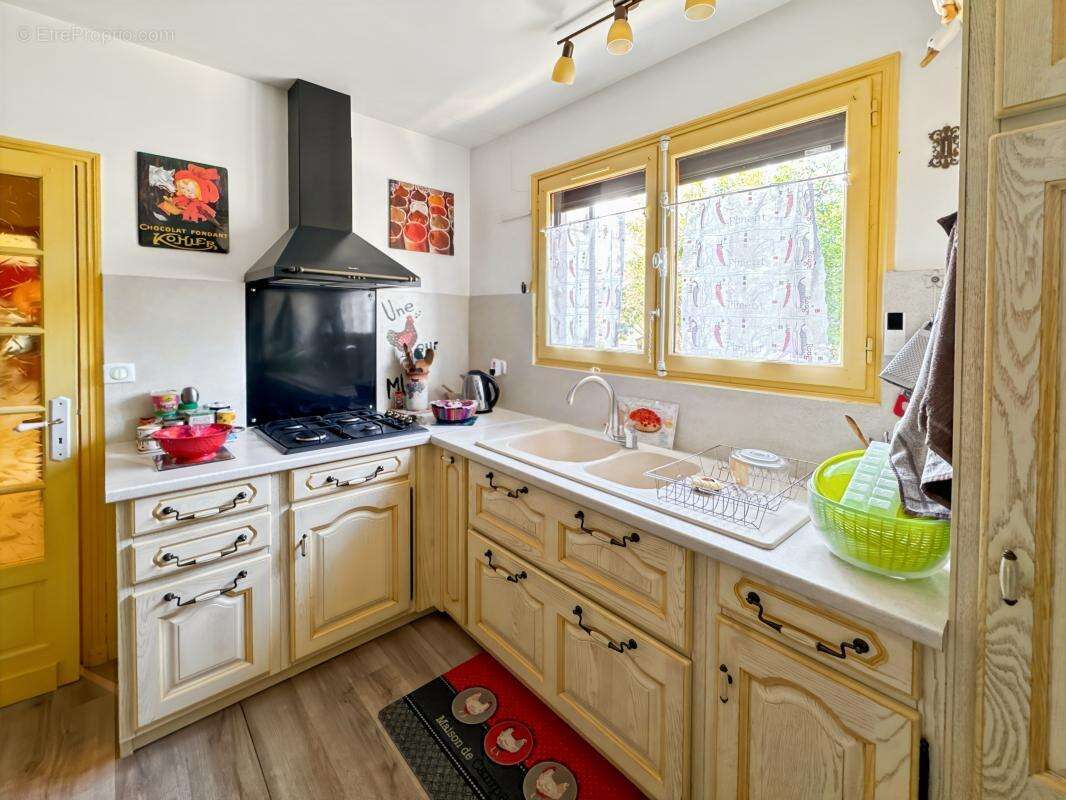 Maison à SAINT-ASTIER