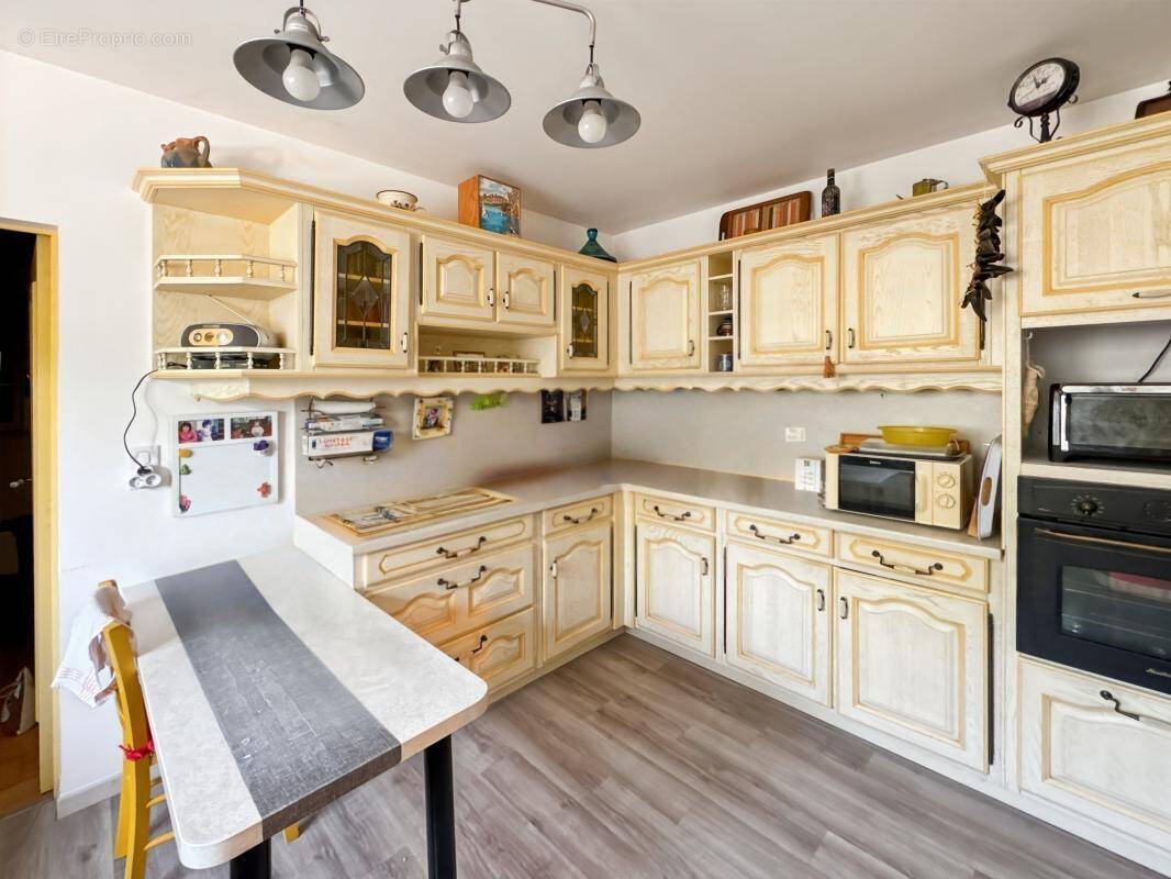 Maison à SAINT-ASTIER