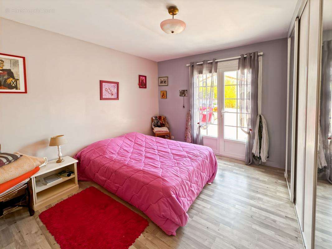 Maison à SAINT-ASTIER