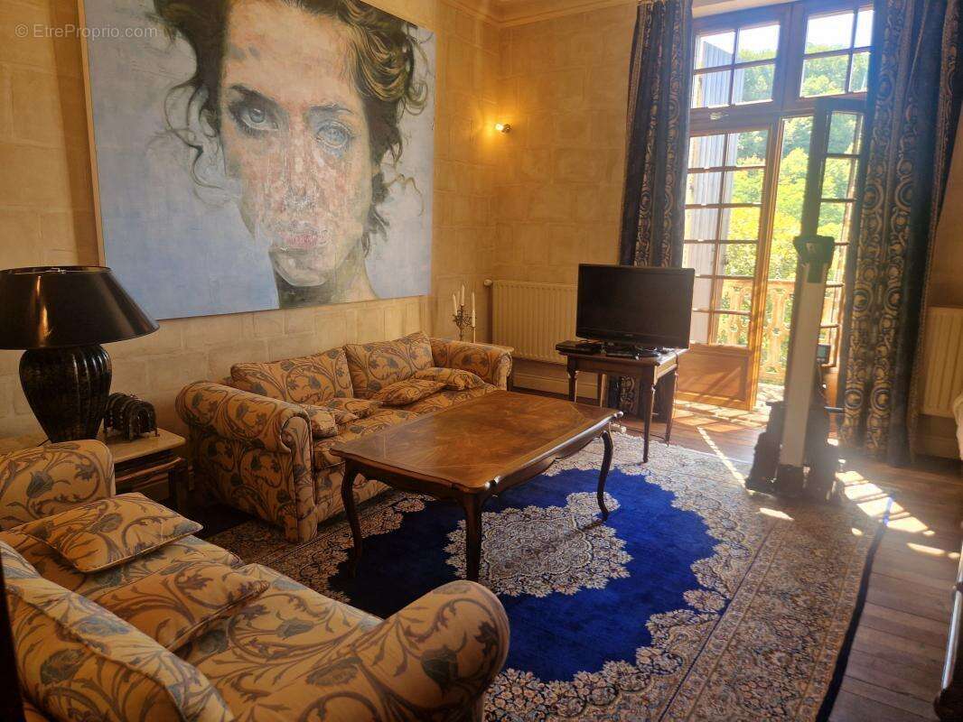 Maison à TERRASSON-LAVILLEDIEU