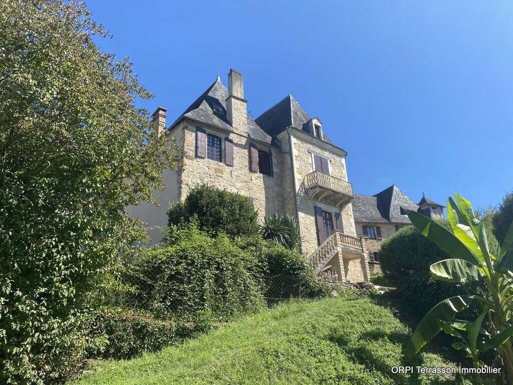 Maison à TERRASSON-LAVILLEDIEU