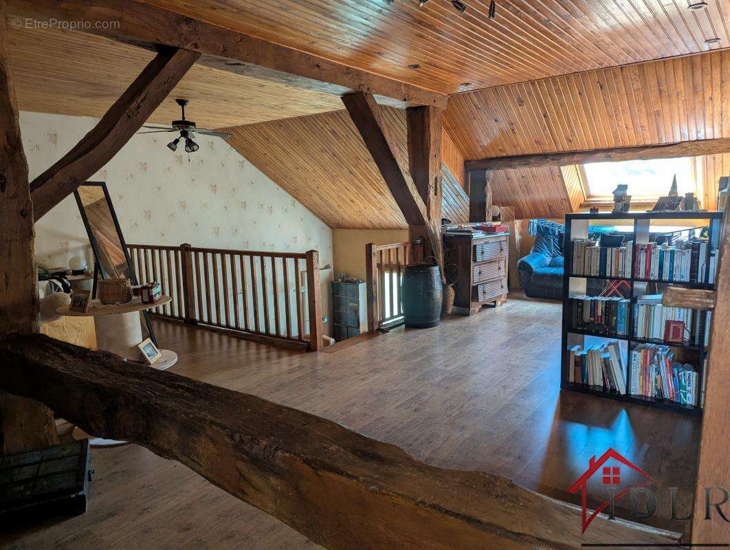 Maison à PIERRECOURT