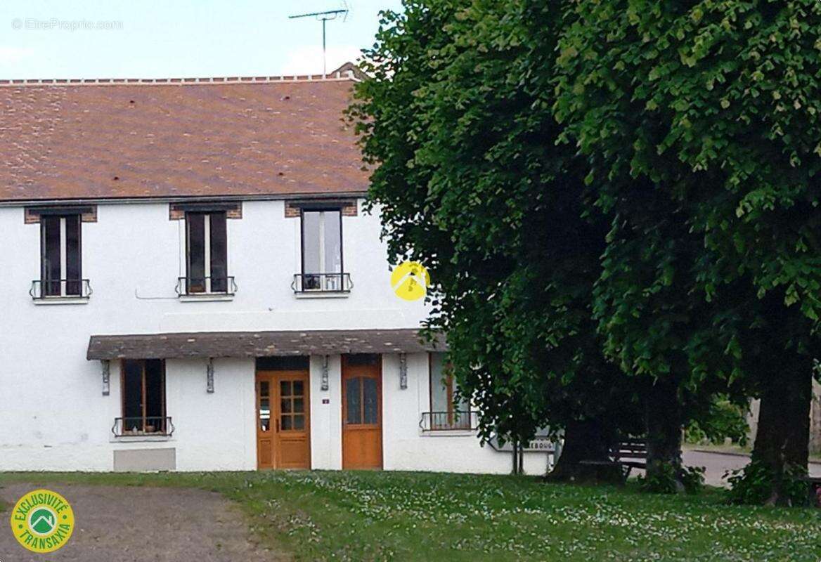 Appartement à VILLENEUVE-LA-DONDAGRE