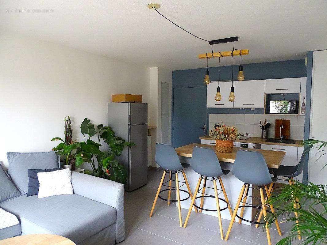 Appartement à LATTES