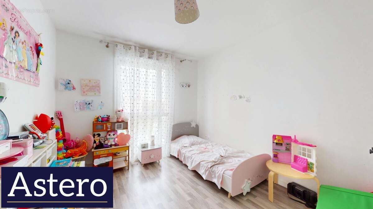 Appartement à COLOMBES