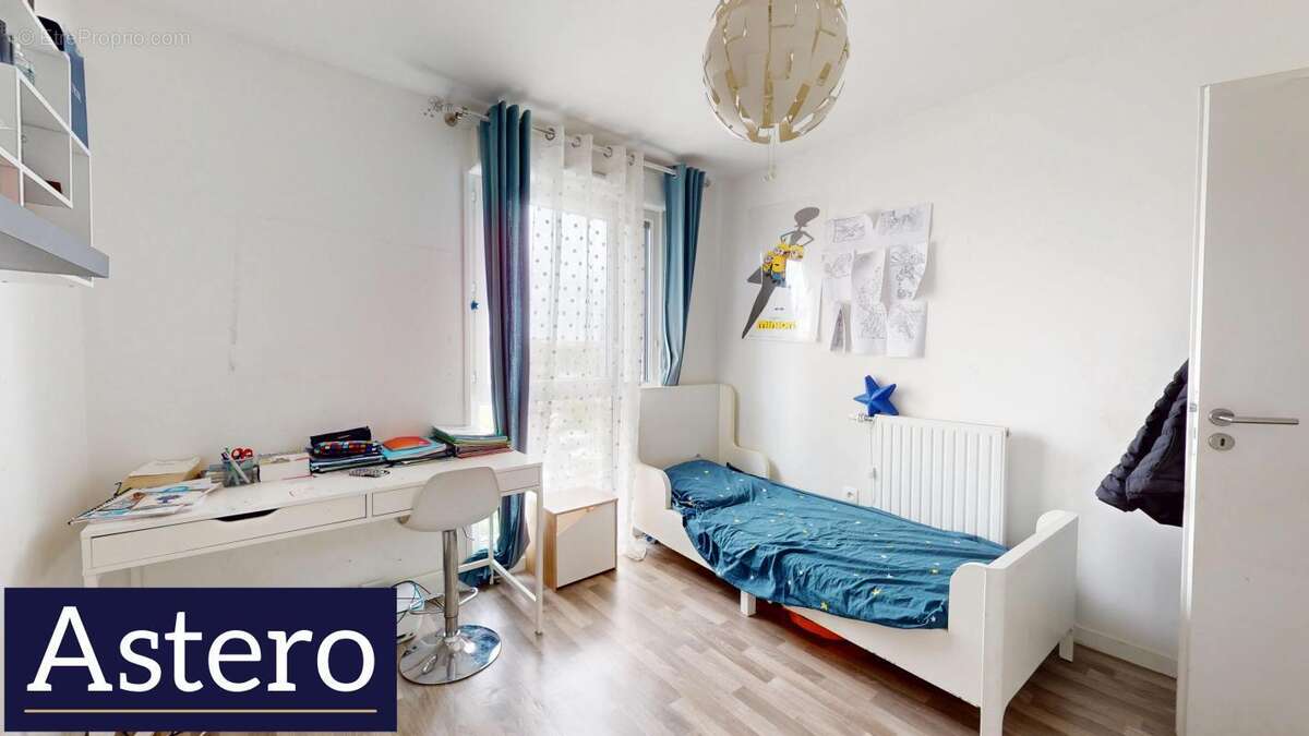 Appartement à COLOMBES