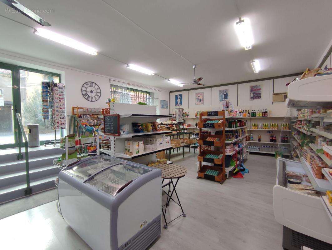 Commerce à BOUZIGUES