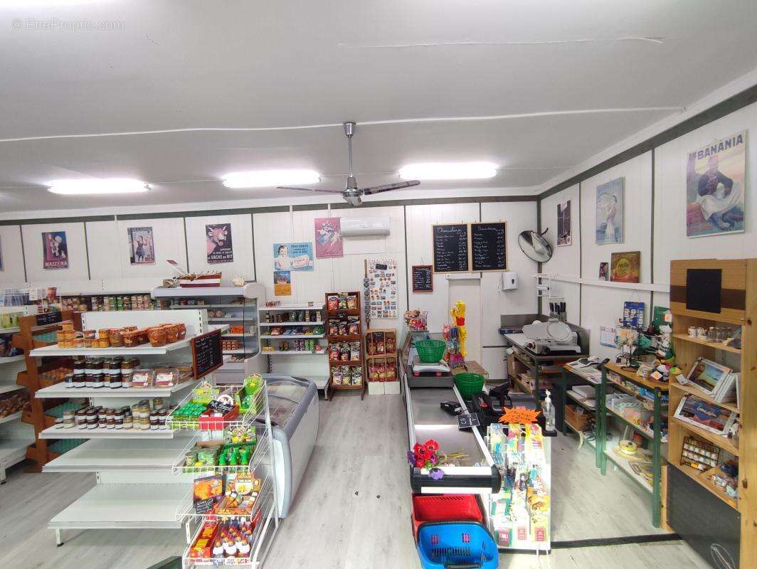 Commerce à BOUZIGUES