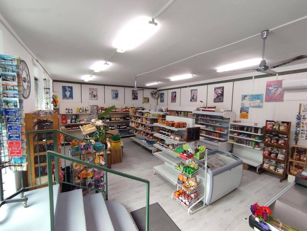 Commerce à BOUZIGUES