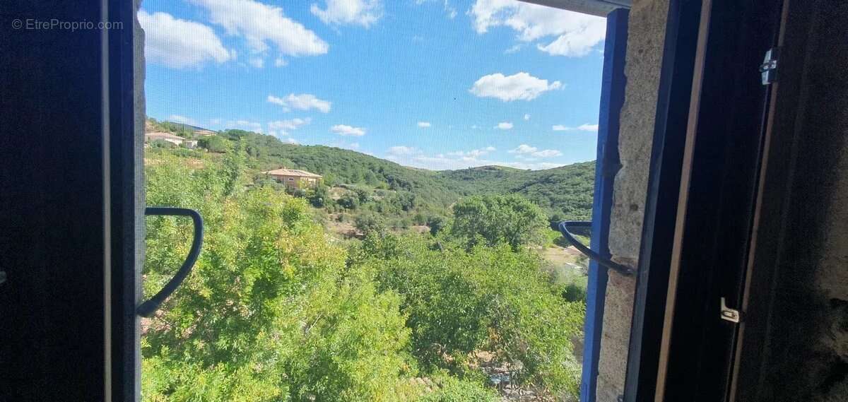 Maison à CABREROLLES