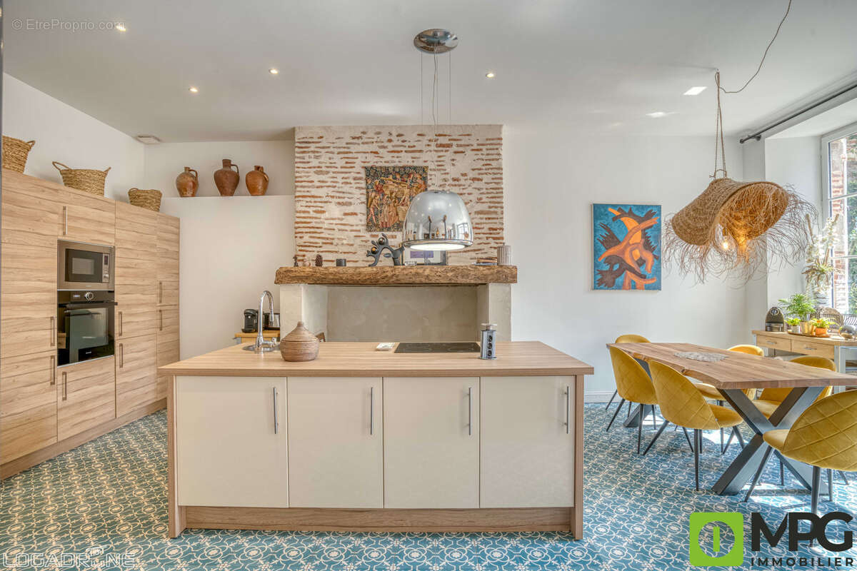 Maison à VILLENEUVE-SUR-LOT