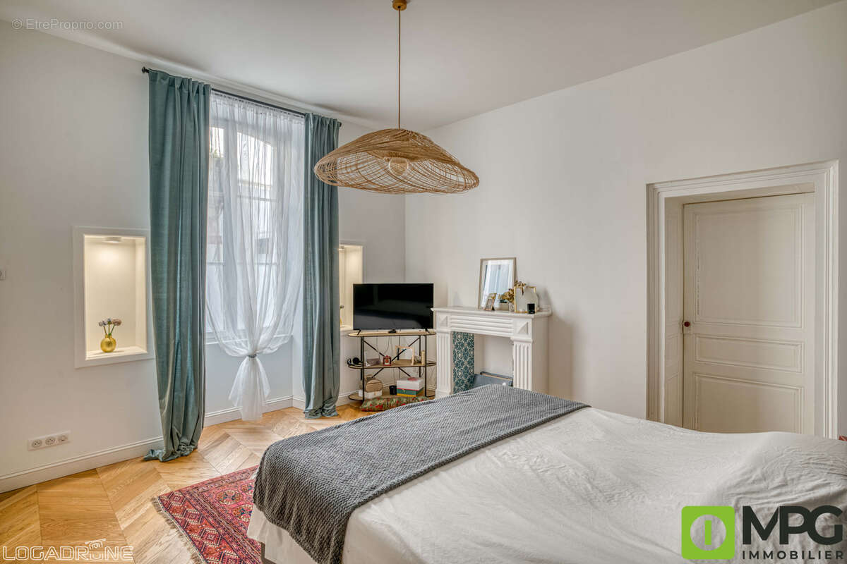 Maison à VILLENEUVE-SUR-LOT