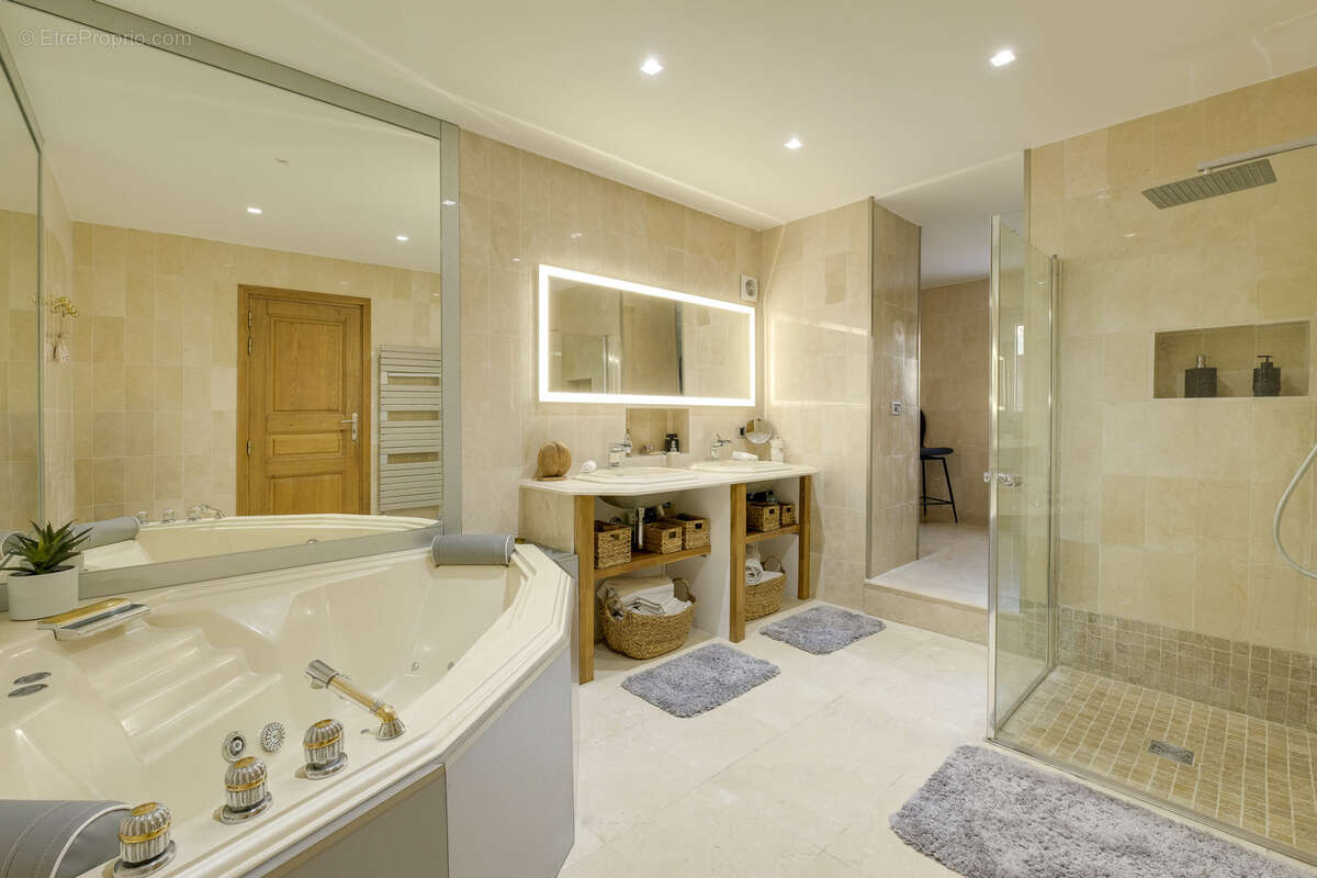 Maison à MARSEILLE-16E