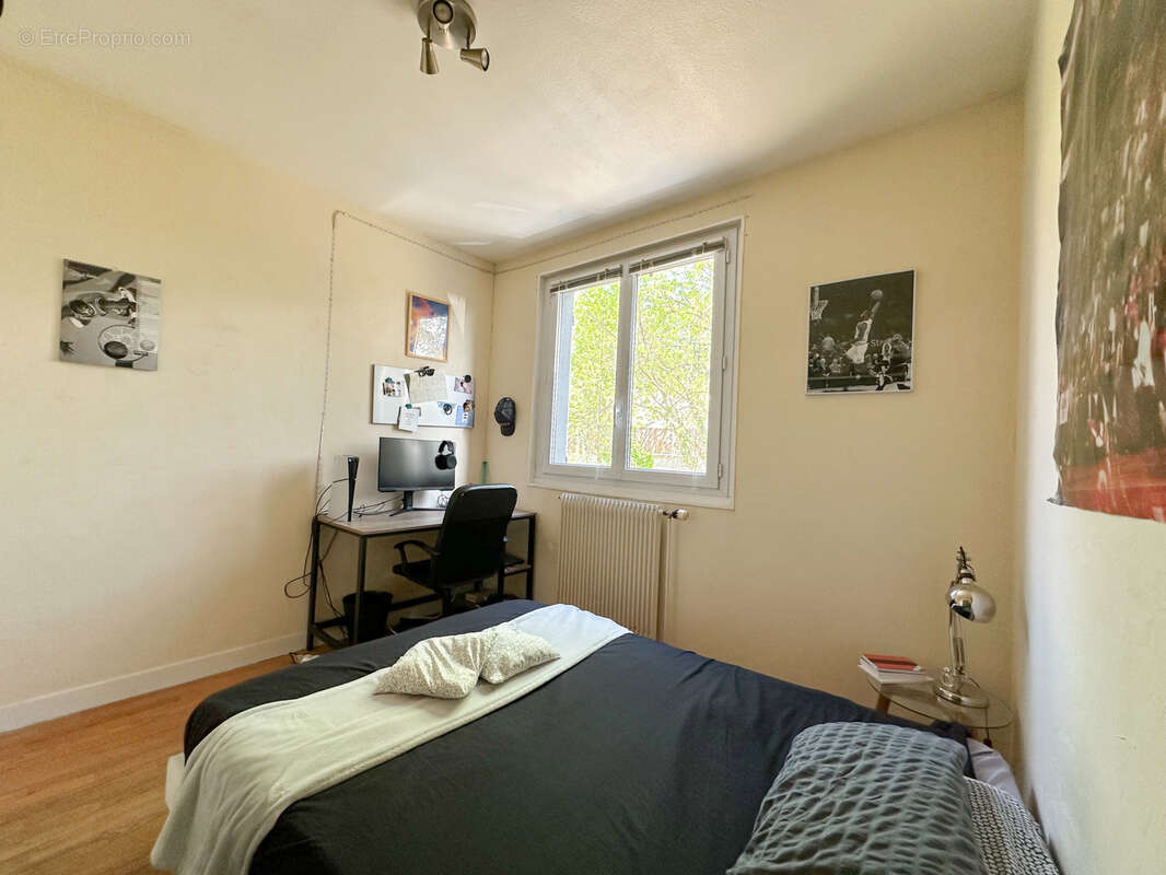 Maison à SAINT-CLAIR-DU-RHONE