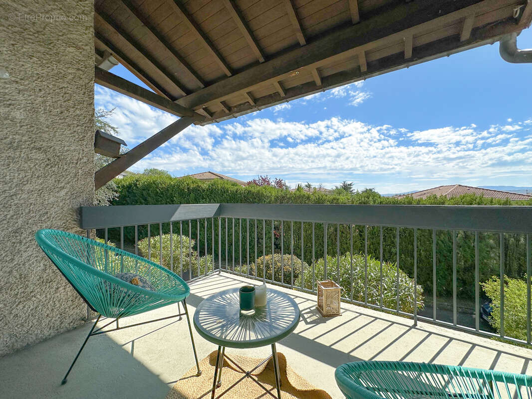 Maison à SAINT-CLAIR-DU-RHONE