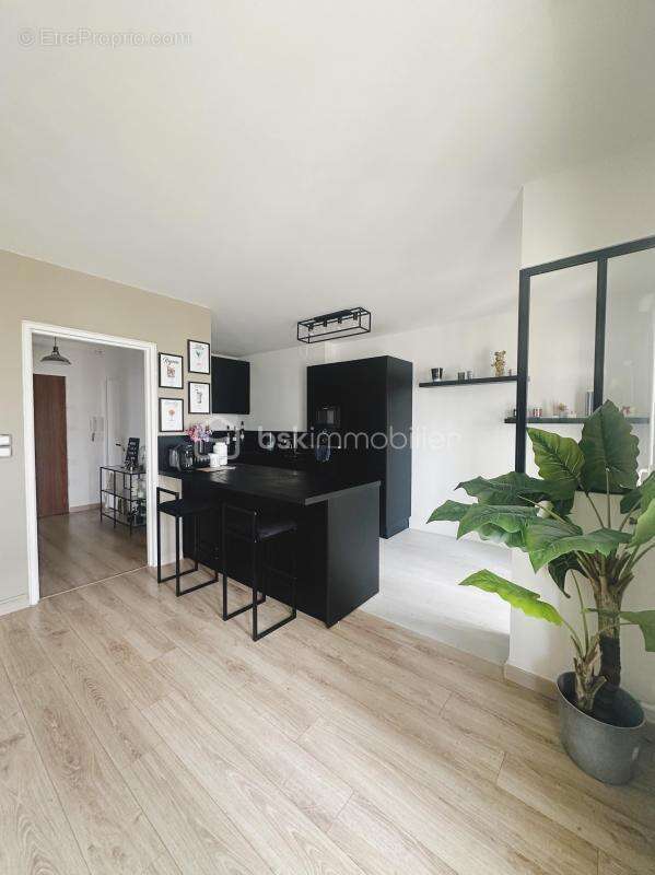 Appartement à LA VALETTE-DU-VAR