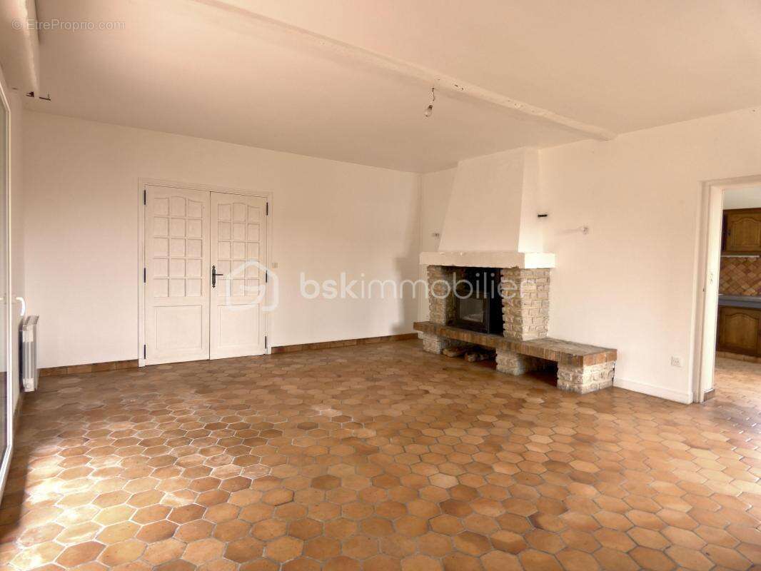 Maison à SAINT-JUST-LUZAC