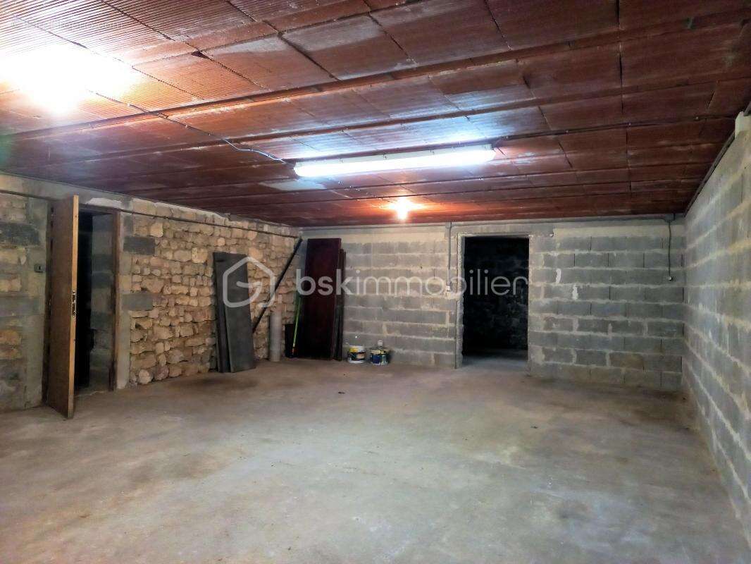 Maison à SAINT-JUST-LUZAC