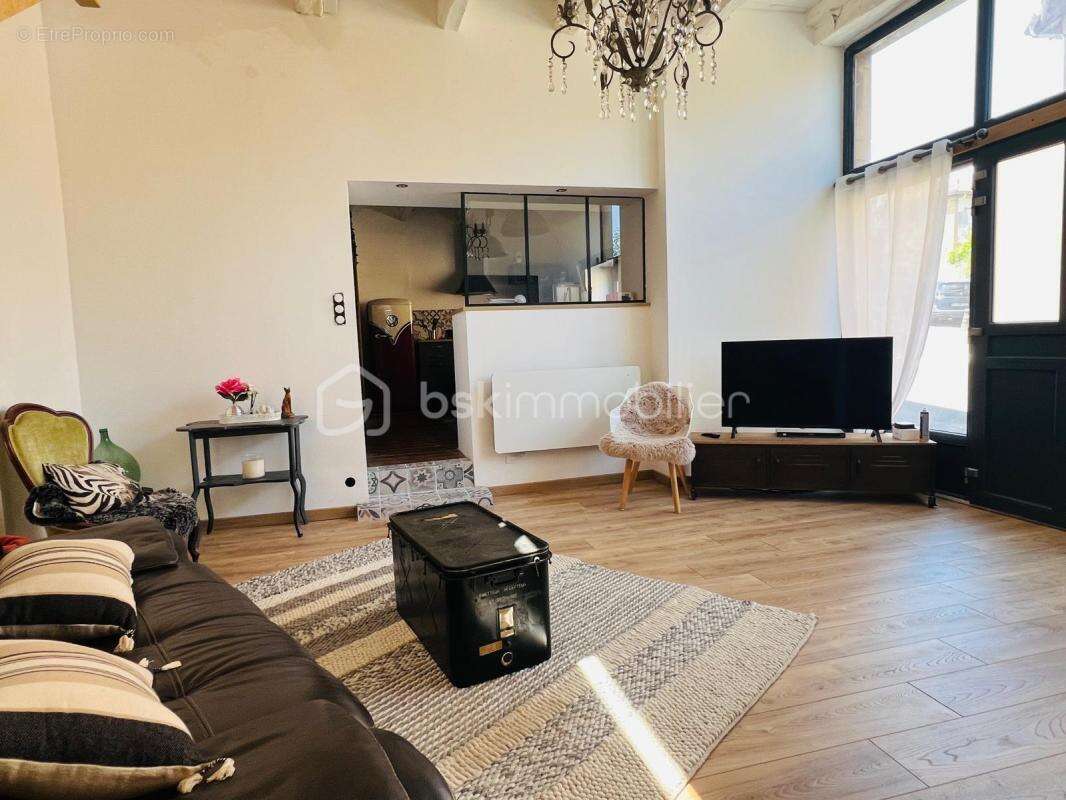 Maison à CHAZAY-D&#039;AZERGUES