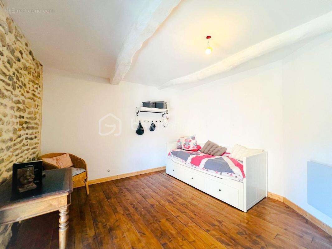 Maison à CHAZAY-D&#039;AZERGUES