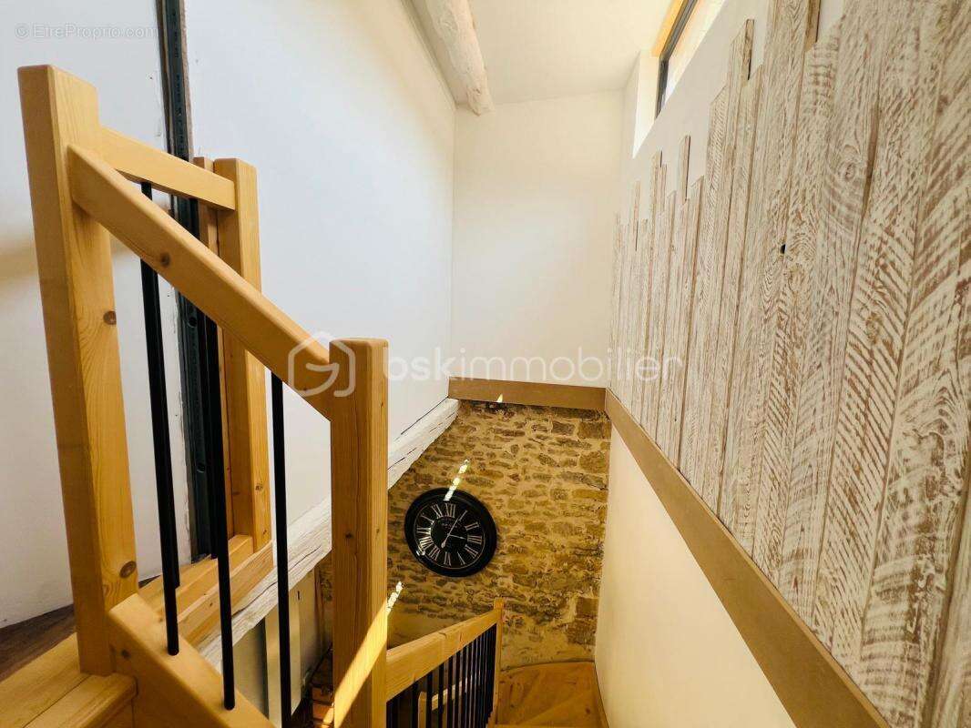 Maison à CHAZAY-D&#039;AZERGUES