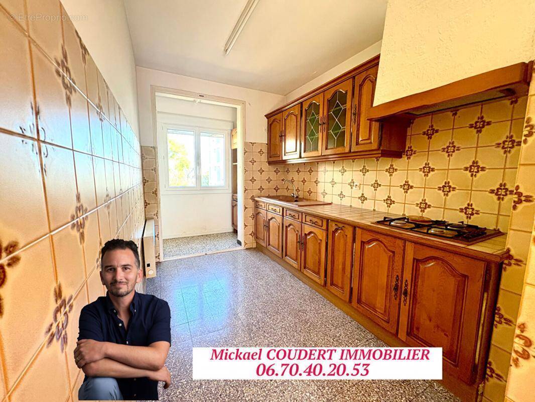 Appartement à PORT-SAINT-LOUIS-DU-RHONE